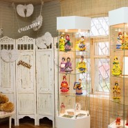 Музей кукол и детской книги «Страна чудес» фотографии