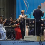Серия летних опен-эйров классической музыки «Воздушный сезон с филармонией» 2022 фотографии
