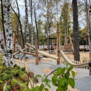 Открытие новой детской площадки в парке Маяковского фотографии
