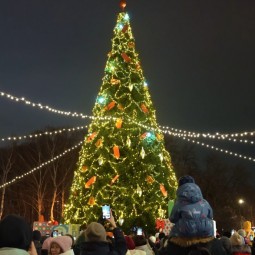 Афиша новогодних праздников 2026 в парке Маяковского