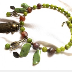 Выставка «Роман с камнем»