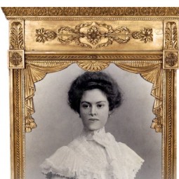 Выставка «Русская женщина в зеркале эпохи. Мир женщины XX века»