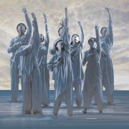 XieXin Dance Theatre с танцевальным шоу FROM IN (Китай)