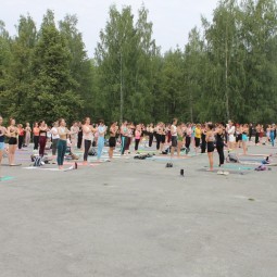 Благотворительный марафон йоги «108 Приветствий Солнцу» 2024