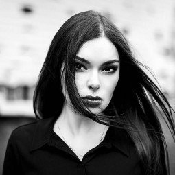 Творческая встреча с поэтом из Донецка Анной Ревякиной.