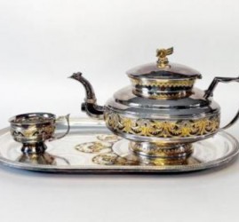 Выставка «История одного экспоната: кофейный сервиз»