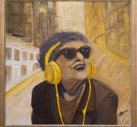 Выставка «Весёлые старушки»