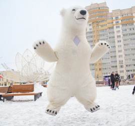 Каток Цветной Ледяной в VEER Mall