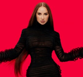 Anna Asti c шоу «Царица»