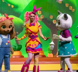 Ёлка телеканала Мульт. Живые краски