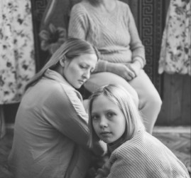 Выставка «Дочки-матери»