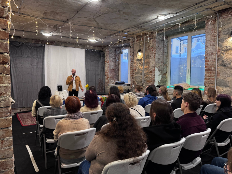 Креативный кластер у Макаровского